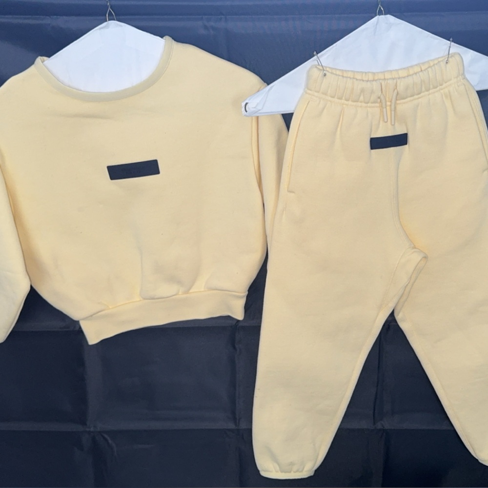 Essentials Kids Cream Sweatpants and Top Set